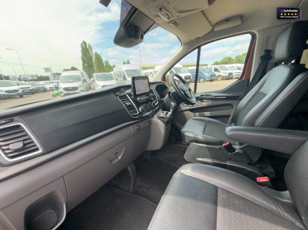 Ford Transit Custom Crew Cab [SOLD MT] SWB L1H1 Low Roof 320 Sport Air Con Sensors EURO 6 NO VA 14