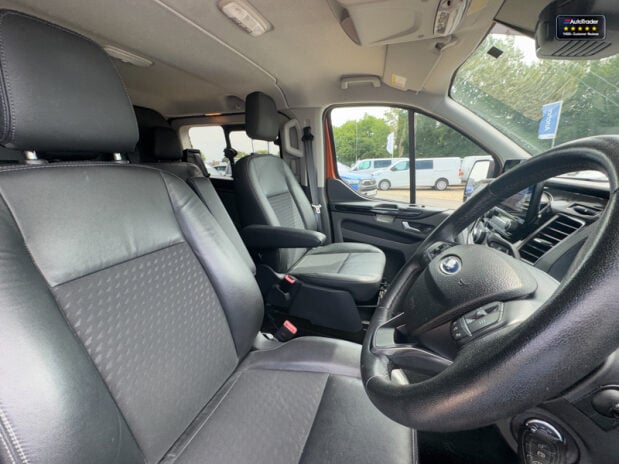 Ford Transit Custom Crew Cab [SOLD MT] SWB L1H1 Low Roof 320 Sport Air Con Sensors EURO 6 NO VA 19