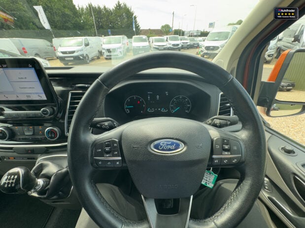 Ford Transit Custom Crew Cab [SOLD MT] SWB L1H1 Low Roof 320 Sport Air Con Sensors EURO 6 NO VA 21