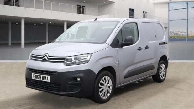 Citroen Berlingo SWB L1H1 1000kg Enterprise PureTech Air Con Sensors Cruise CarPlay EURO 6 1