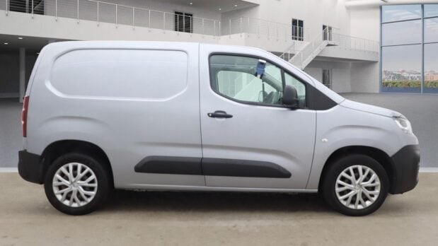 Citroen Berlingo SWB L1H1 1000kg Enterprise PureTech Air Con Sensors Cruise CarPlay EURO 6 3