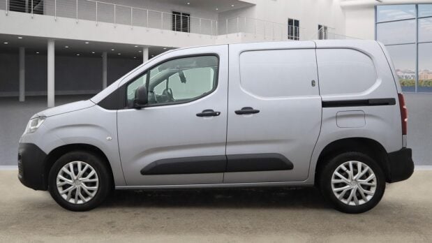 Citroen Berlingo SWB L1H1 1000kg Enterprise PureTech Air Con Sensors Cruise CarPlay EURO 6 7