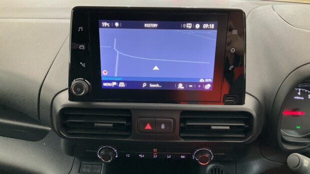 Vauxhall Combo LWB L2H1 Low Roof 2300 Pro Air Con Camera Navigation Sensors EURO 6 11
