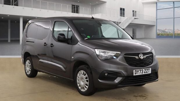 Vauxhall Combo LWB L2H1 Low Roof 2300 Pro Air Con Camera Navigation Sensors EURO 6 2