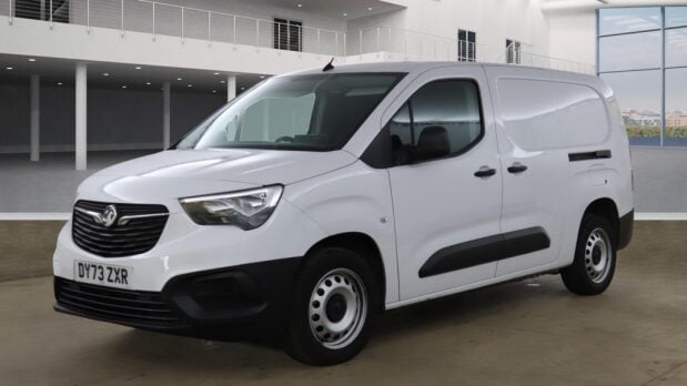 Vauxhall Combo LWB L2H1 Low Roof 2300 Prime Air Con Side Doors EURO 6 1