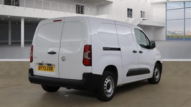 Vauxhall Combo LWB L2H1 Low Roof 2300 Prime Air Con Side Doors EURO 6 4