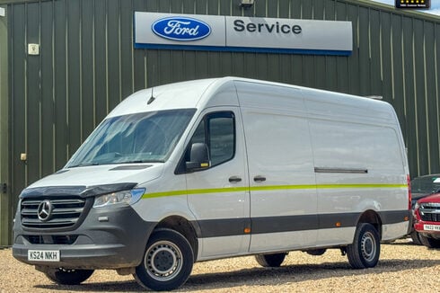 Mercedes-Benz Sprinter LWB L3H2 Medium Roof 315 Cdi Progressive Camera Sensors EURO 6