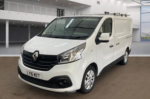Renault Trafic SWB L1H1 Low Roof Sport Energy Alloys Air Con Nav Sensors NO VAT