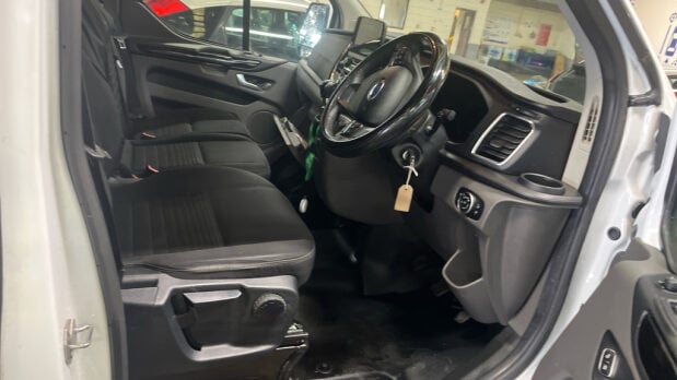 Ford Transit Custom LWB L2H1 Low Roof 300 Limited Alloys Air Con Sensors EURO 6 7