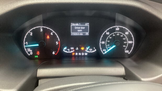 Ford Transit Custom Crew Cab AUTO LWB L2H1 320 Limited Air Con Sensors EURO 6 NO VAT 10