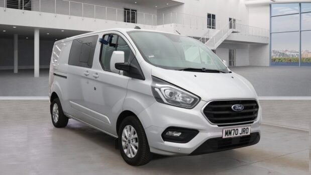 Ford Transit Custom Crew Cab AUTO LWB L2H1 320 Limited Air Con Sensors EURO 6 NO VAT 2
