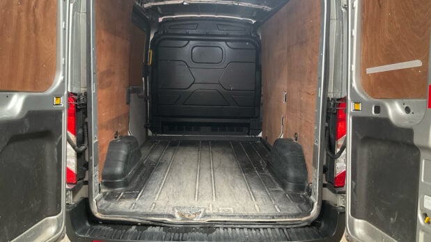 Ford Transit MWB L2H2 Medium Roof 290 Trend Sensors Tow Bar EURO 6 5