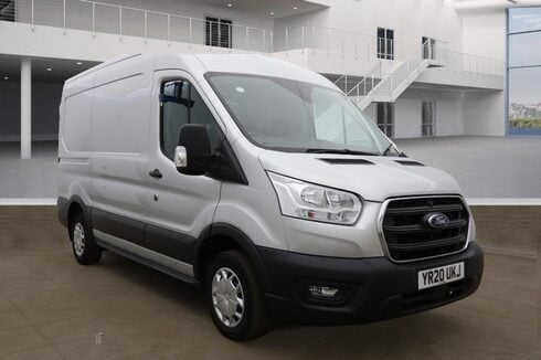 Ford Transit MWB L2H2 Medium Roof 290 Trend Sensors Tow Bar EURO 6