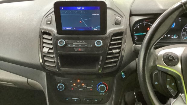 Ford Transit Connect 200 Limited Tdci 11