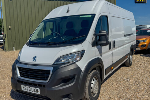 Peugeot Boxer XLWB L4H2 Medium Roof Professional Premium Plus Air Con Sensors EURO 6