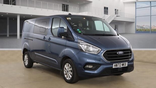 Ford Transit Custom Crew Cab AUTO LWB L2H1 320 Limited Air Con Cam Sensors EURO 6 2