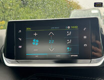 Peugeot 208 50kWh Allure Hatchback 5dr Electric Auto (136 ps) 20