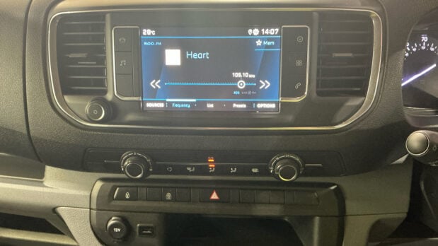 Peugeot Expert Bluehdi Professional L1 11