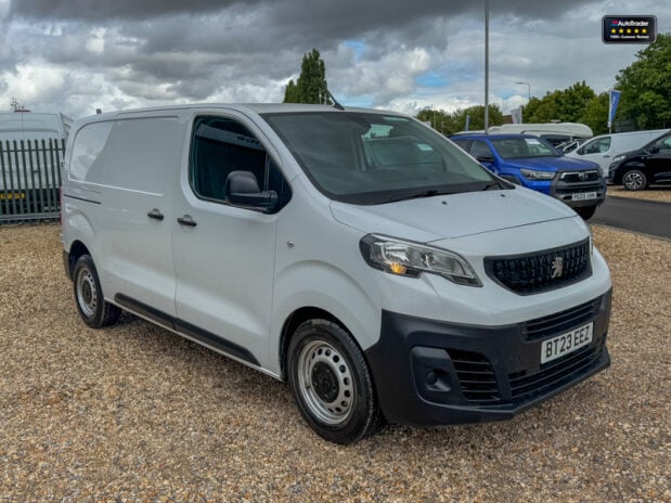 Peugeot Expert MWB L2H1 Bluehdi Professional Premium Plus Air Con Cruise SELECT 5