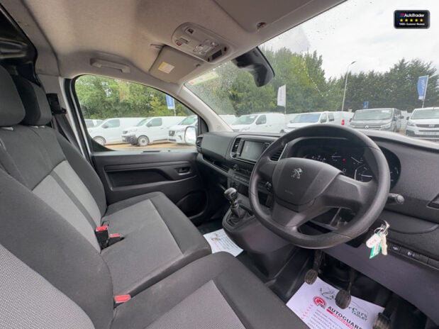 Peugeot Expert MWB L2H1 Bluehdi Professional Premium Plus Air Con Cruise SELECT 16