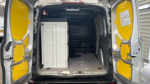 Ford Transit Connect 220 Base Tdci 4