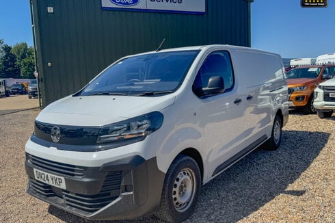 Vauxhall Vivaro LWB L2H1 Low Roof F3100 Prime Air Con Cruise EURO 6