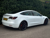 Tesla Model 3 (Dual Motor) Performance Saloon 4dr Electric Auto 4WDE (Performance Upgrade 32