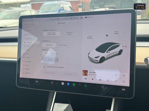Tesla Model 3 (Dual Motor) Performance Saloon 4dr Electric Auto 4WDE (Performance Upgrade 19