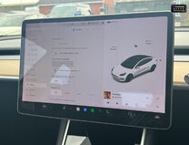 Tesla Model 3 (Dual Motor) Performance Saloon 4dr Electric Auto 4WDE (Performance Upgrade 21