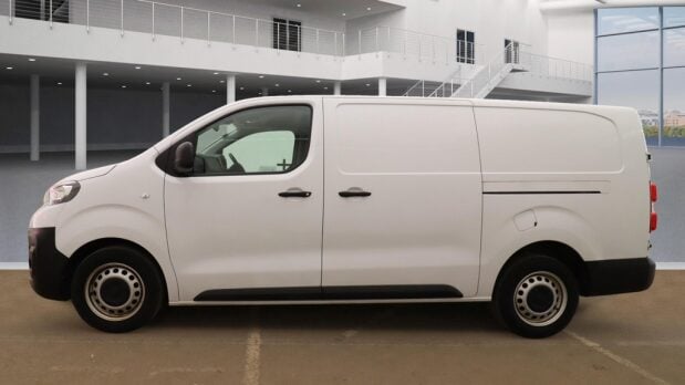 Peugeot Expert LWB L2H1 Low Roof Bluehdi Professional Premium Air Con EURO 6 7