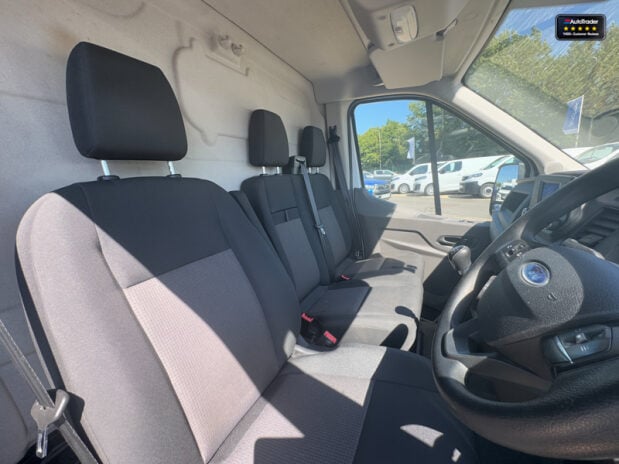 Ford Transit 350 Leader P/V Ecoblue 14