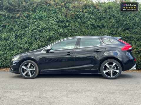 Volvo V40 D4 R-Design Hatchback 5dr Diesel Manual Euro 6 (s/s) (190 ps) 6