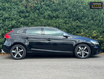 Volvo V40 D4 R-Design Hatchback 5dr Diesel Manual Euro 6 (s/s) (190 ps) 5