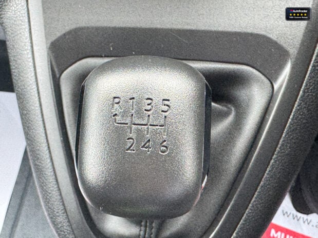 Citroen Dispatch MWB L2H1 1000 Enterprise Edition Bluehdi Air Con Cruise Sensors SELECT 35