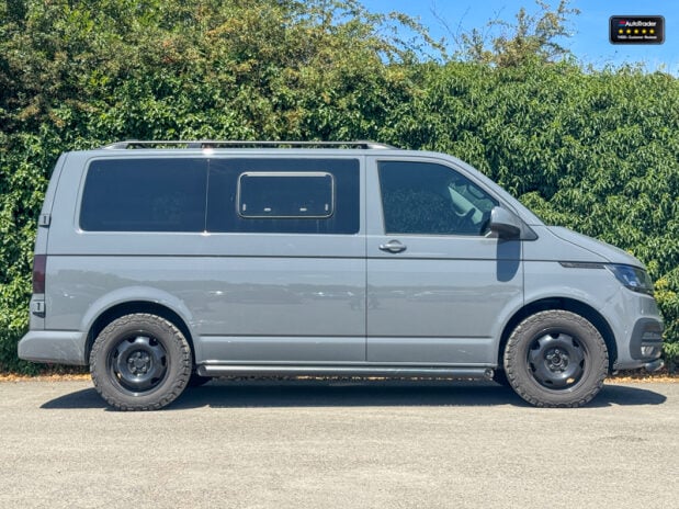 Volkswagen Transporter T30 Highline Manual 5