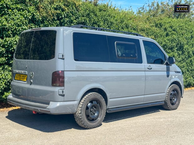 Volkswagen Transporter T30 Highline Manual 4