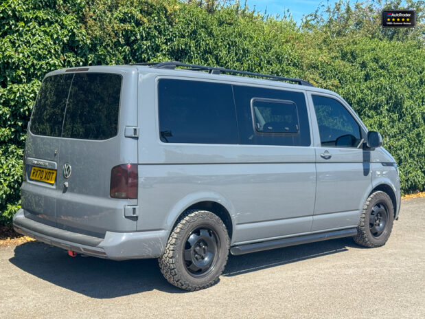Volkswagen Transporter T30 Highline Manual 34