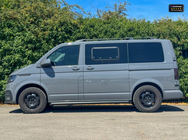 Volkswagen Transporter T30 Highline Manual 6