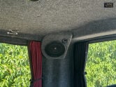 Volkswagen Transporter T30 Highline Manual 14