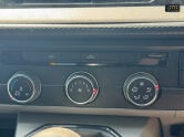 Volkswagen Transporter T30 Highline Manual 27