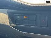 Volkswagen Transporter T30 Highline Manual 29