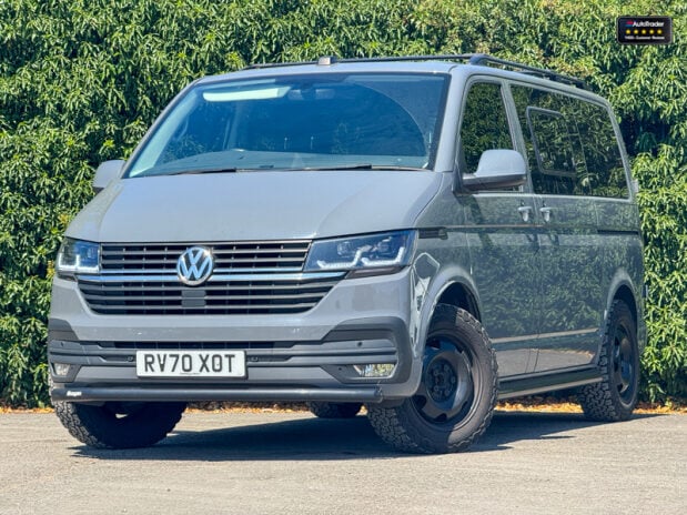 Volkswagen Transporter T30 Highline Manual 2