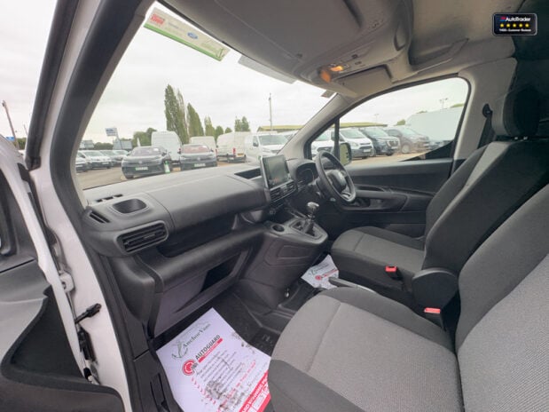 Citroen Berlingo SWB L1H1 Low Roof 1000 Enterprise Edition Air Con Cruise SELECT 13