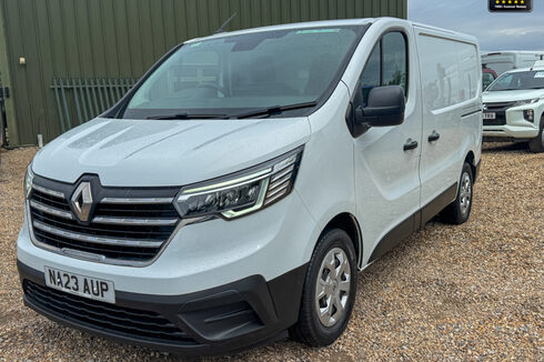 Renault Trafic AUTO SWB L1H1 Business Plus Air Con Sensors EURO 6