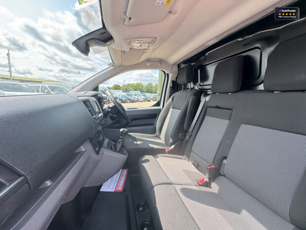 Peugeot Expert SWB L1H1 Bluehdi 1400 Professional Premium Air Con Sensors SELECT 14