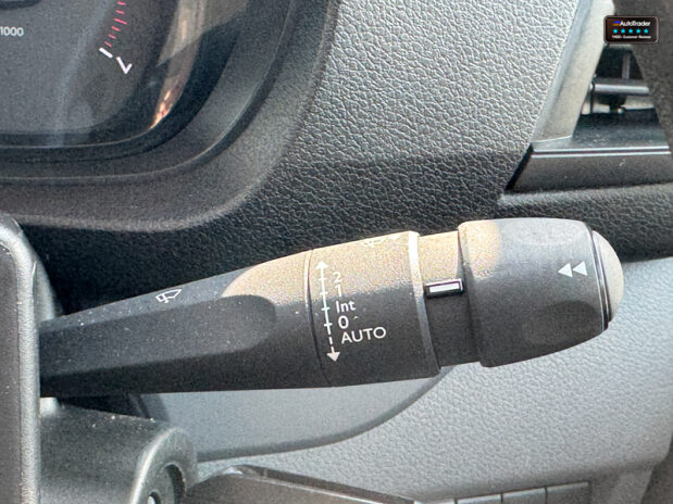 Peugeot Expert SWB L1H1 Bluehdi 1400 Professional Premium Air Con Sensors SELECT 21