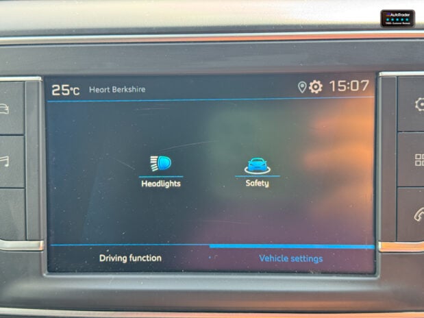 Peugeot Expert SWB L1H1 Bluehdi 1400 Professional Premium Air Con Sensors SELECT 27