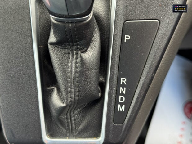 Ford Transit Custom Crew Cab SWB AUTO L1H1 320 Limited Air Con Alloys Cam Nav SELECT 41