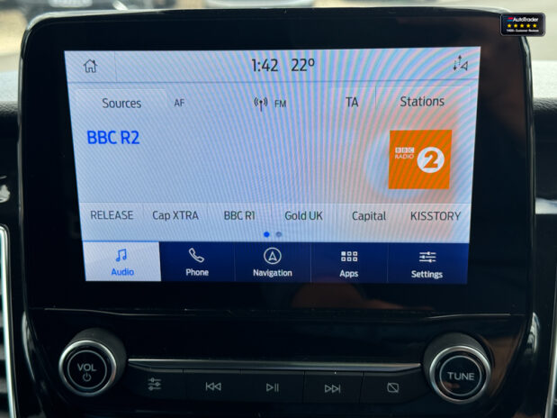 Ford Transit Custom Crew Cab SWB AUTO L1H1 320 Limited Air Con Alloys Cam Nav SELECT 30