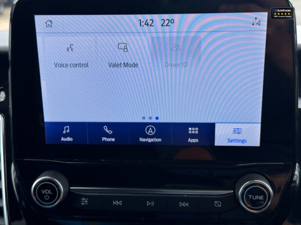 Ford Transit Custom Crew Cab SWB AUTO L1H1 320 Limited Air Con Alloys Cam Nav SELECT 37